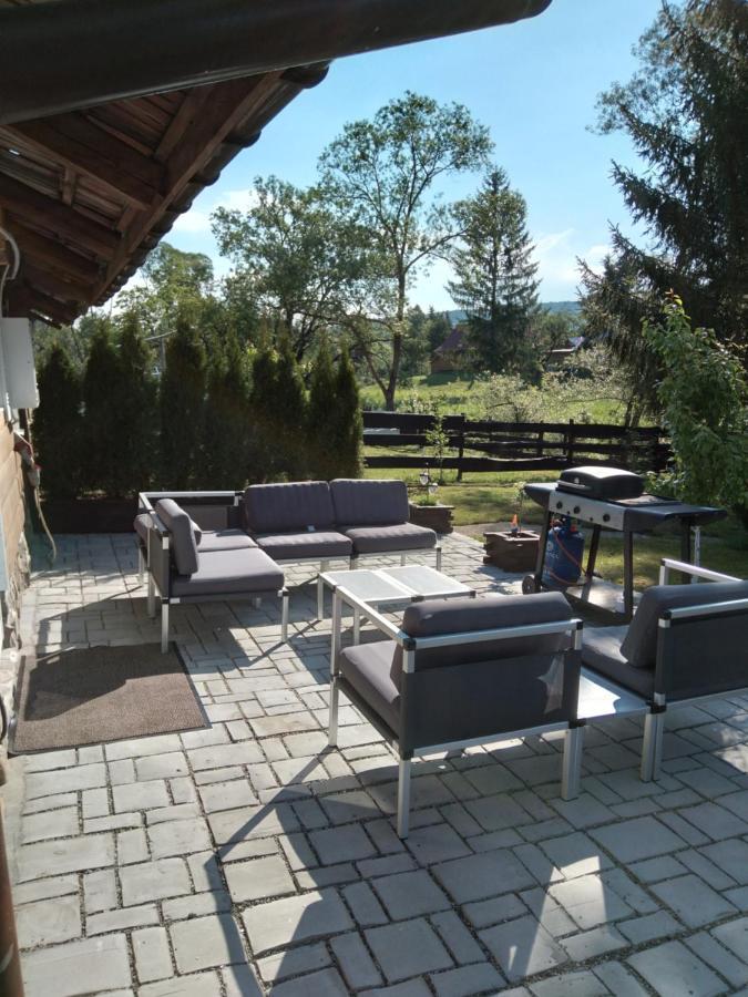 Domek Na Prerii Villa Ustrzyki Dolne Exterior foto